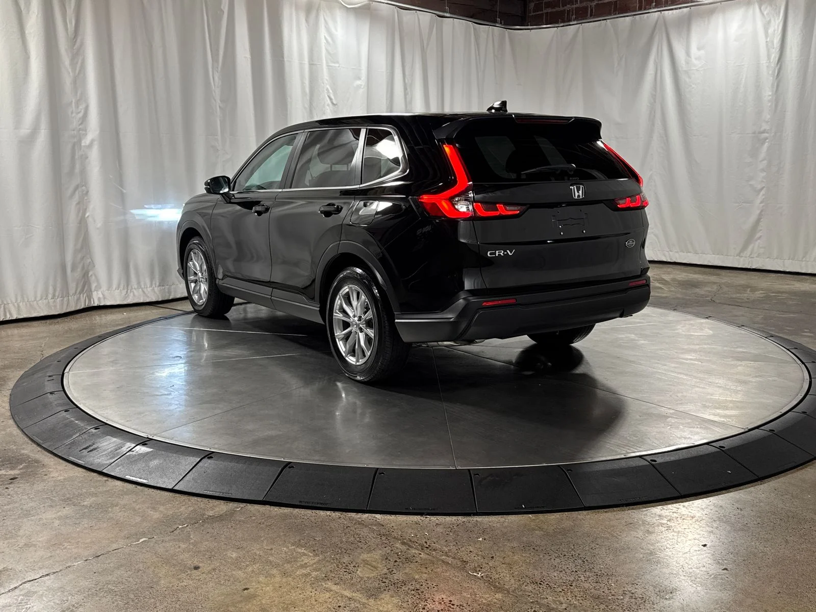 Used 2025 Crystal Black Pearl Honda EX image 7