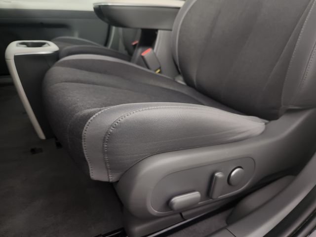 Certified Used 2024 Black Hyundai SEL image 12