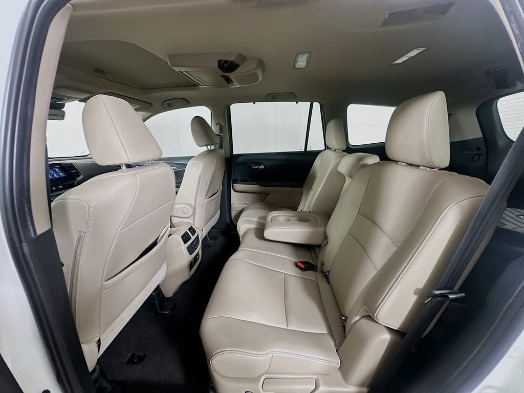 2019 Honda Pilot EX-L - Photo 16