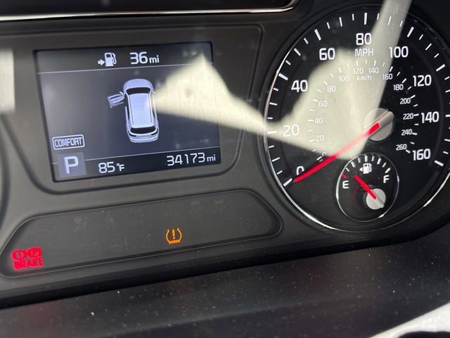 Used 2020 Snow White Pearl Kia S V6 image 21