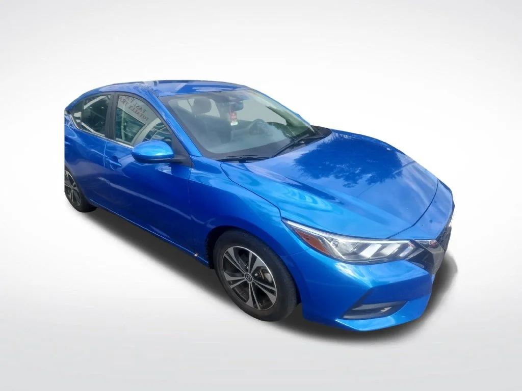 Used 2023 Blue Nissan SV image 2