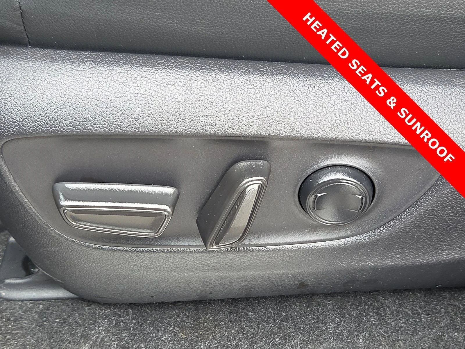 Used 2024 Heritage Blue/Gray Scape Toyota 4DR 4WD image 15