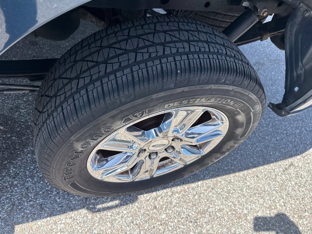 Used 2017 Blue Ford XLT image 11