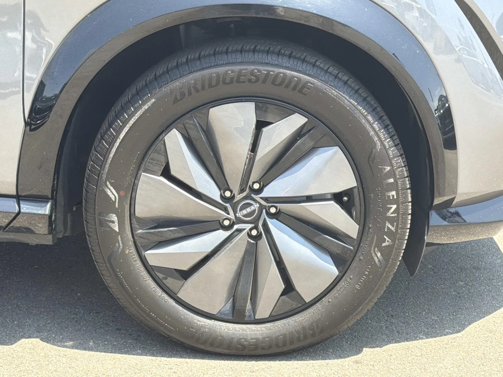 Used 2025 GUN METALLIC Nissan ENGAGE FWD image 24