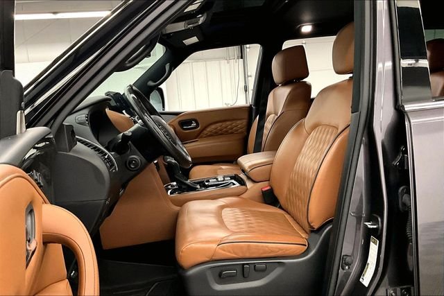 Used 2022 Anthracite Gray INFINITI Sensory image 25
