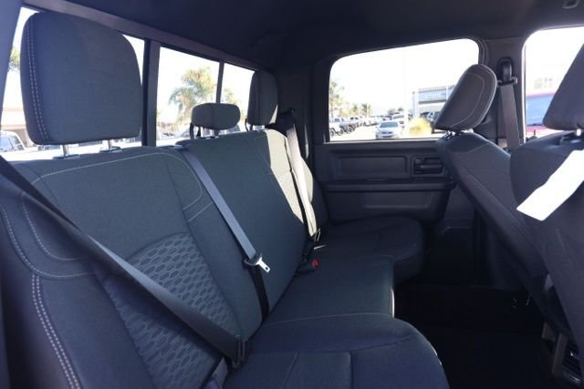 New 2026 Granite Crystal Metallic Clear-Coat Exterior Paint RAM Tradesman image 16