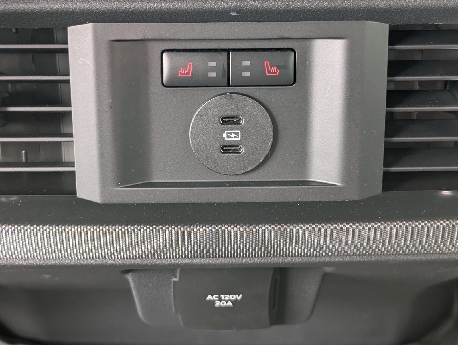 New 2026 Carbonized Gray Metallic Ford Platinum image 34
