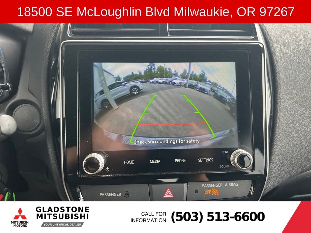 Used 2025 Mercury Gray Metallic Mitsubishi 2.0 LE image 12