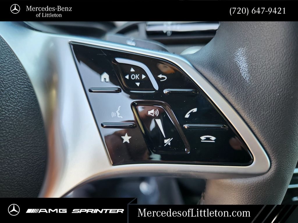 New 2026 Black Mercedes-Benz 320 SUV image 27