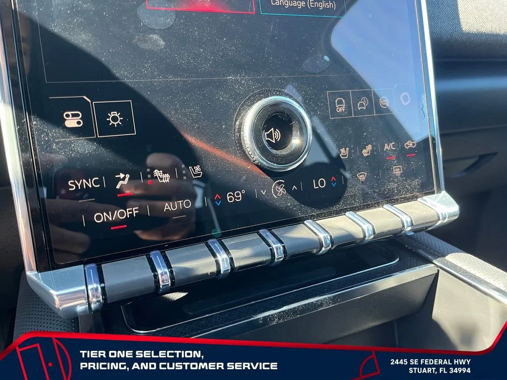 New 2026 Deep Ocean Metallic GMC Elevation Extended Range image 28
