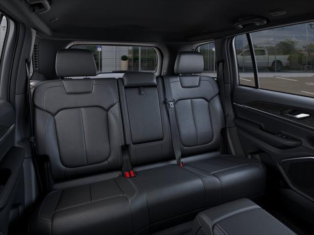 New 2026 Bright White Clear-Coat Exterior Paint Jeep Limited 4x4 image 93