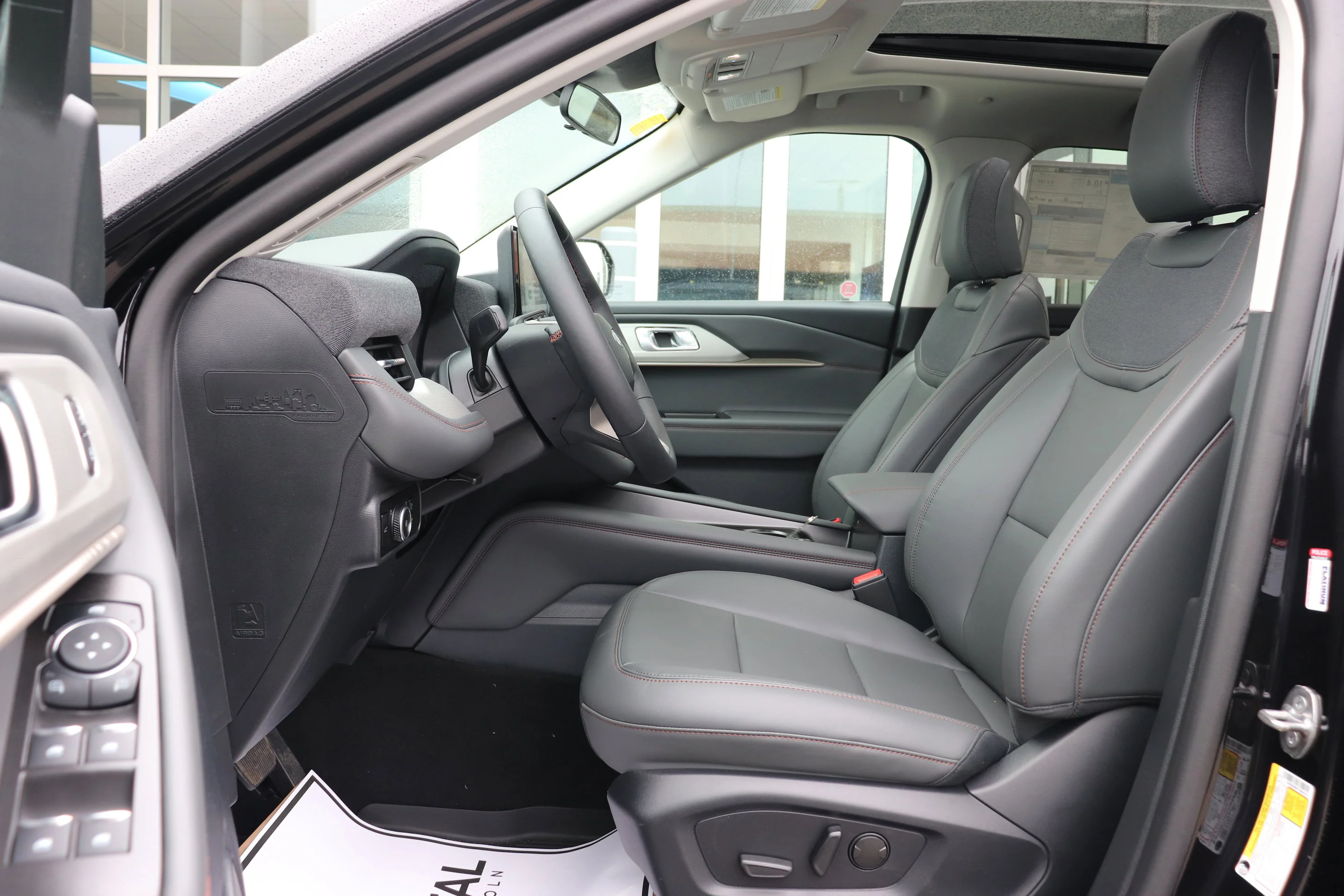 New 2026 AGATE BLACK Ford Active w/200A Pkg image 10