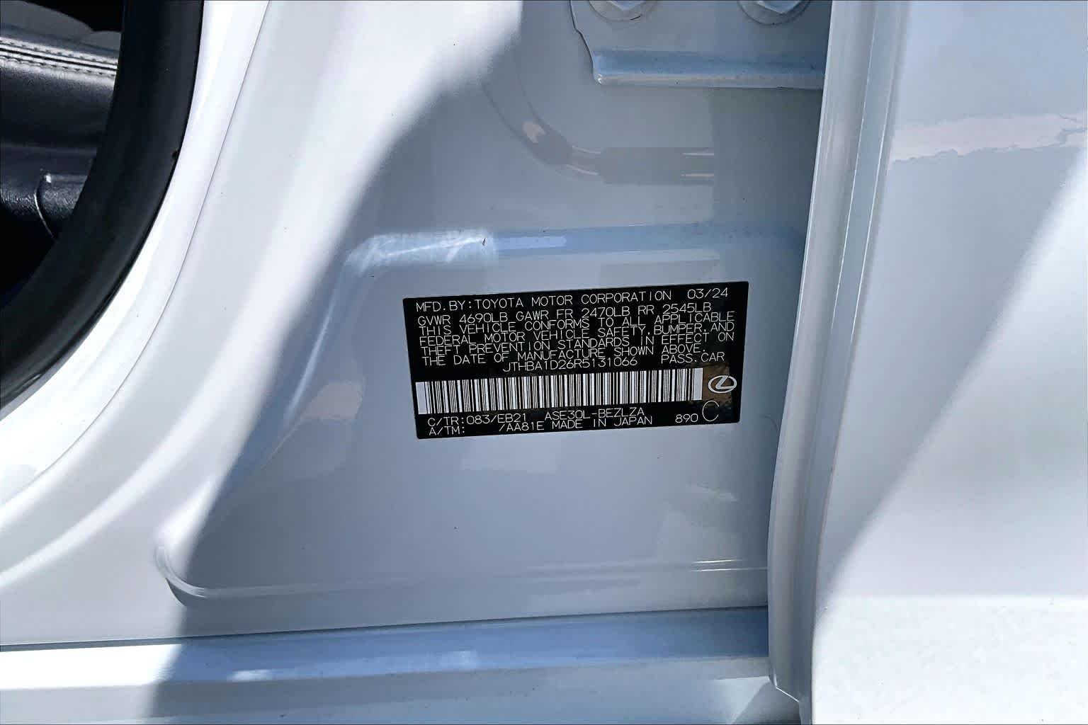 Certified Used 2024 Ultra White Lexus F SPORT Design image 37