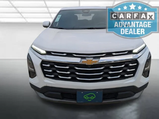 Used 2026 Summit White Chevrolet LT image 34
