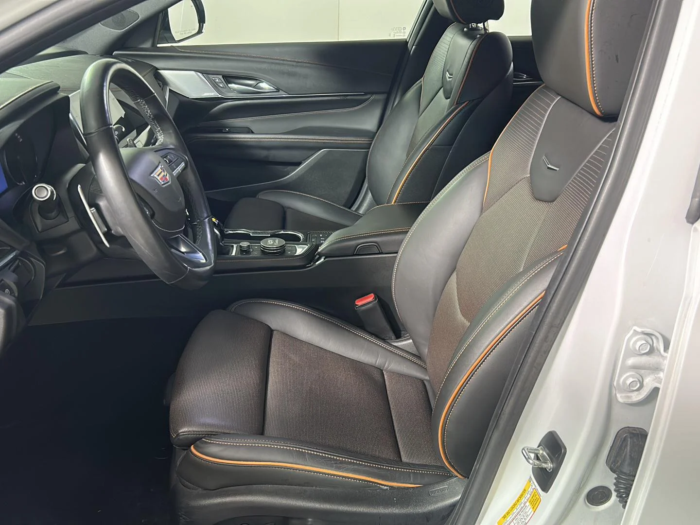 Used 2024 Summit White Cadillac V-Series image 14