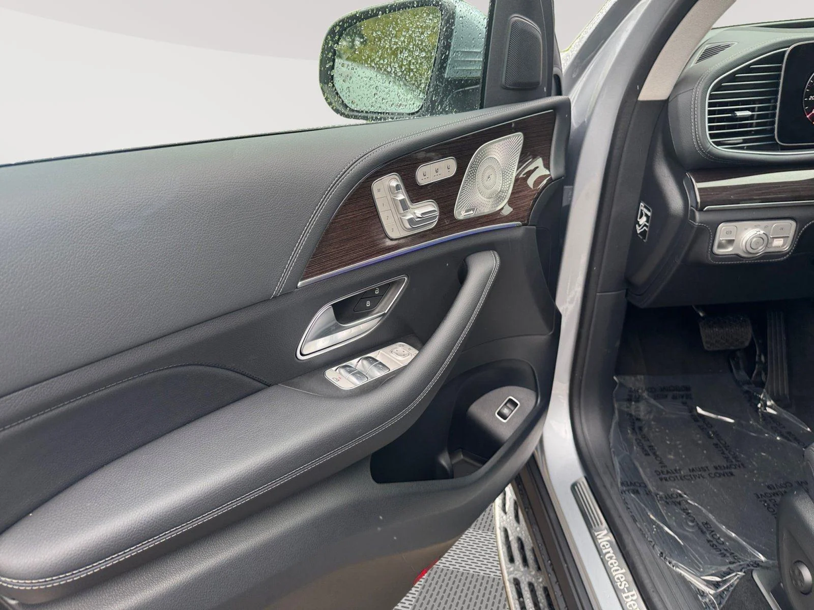 New 2026 Cirrus Silver Metallic Mercedes-Benz GLE 450 image 11