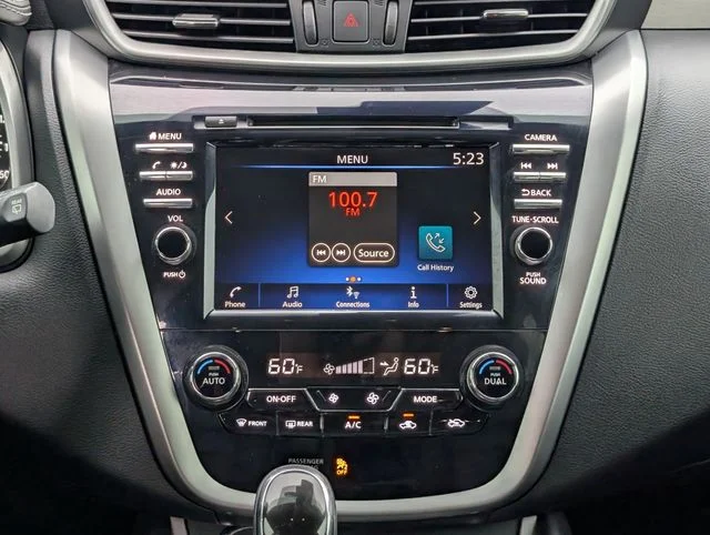 Used 2024 Gray Nissan SV image 15