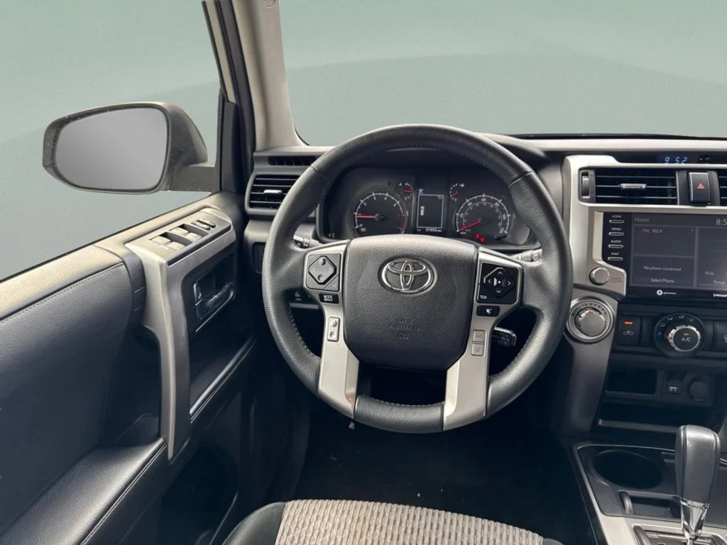 Used 2024 Classic Silver Metallic Toyota SR5 image 33