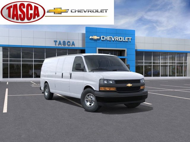 2025 Chevrolet Express Cargo WT