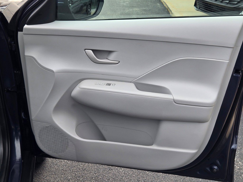Certified Used 2024 Denim Blue Pearl Hyundai SE image 4