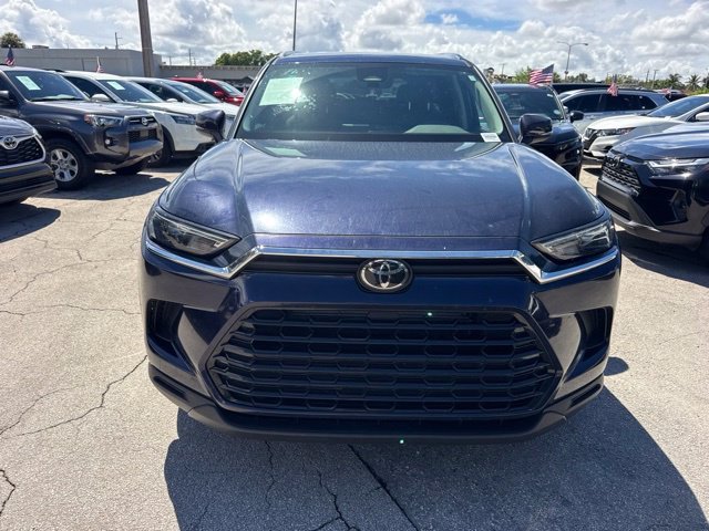 Used 2025 Blue Toyota XLE image 7