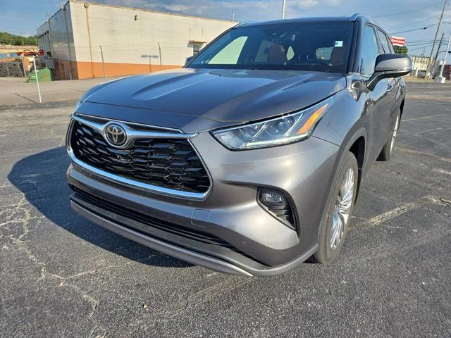 Used 2023 Gray Toyota Platinum image 1