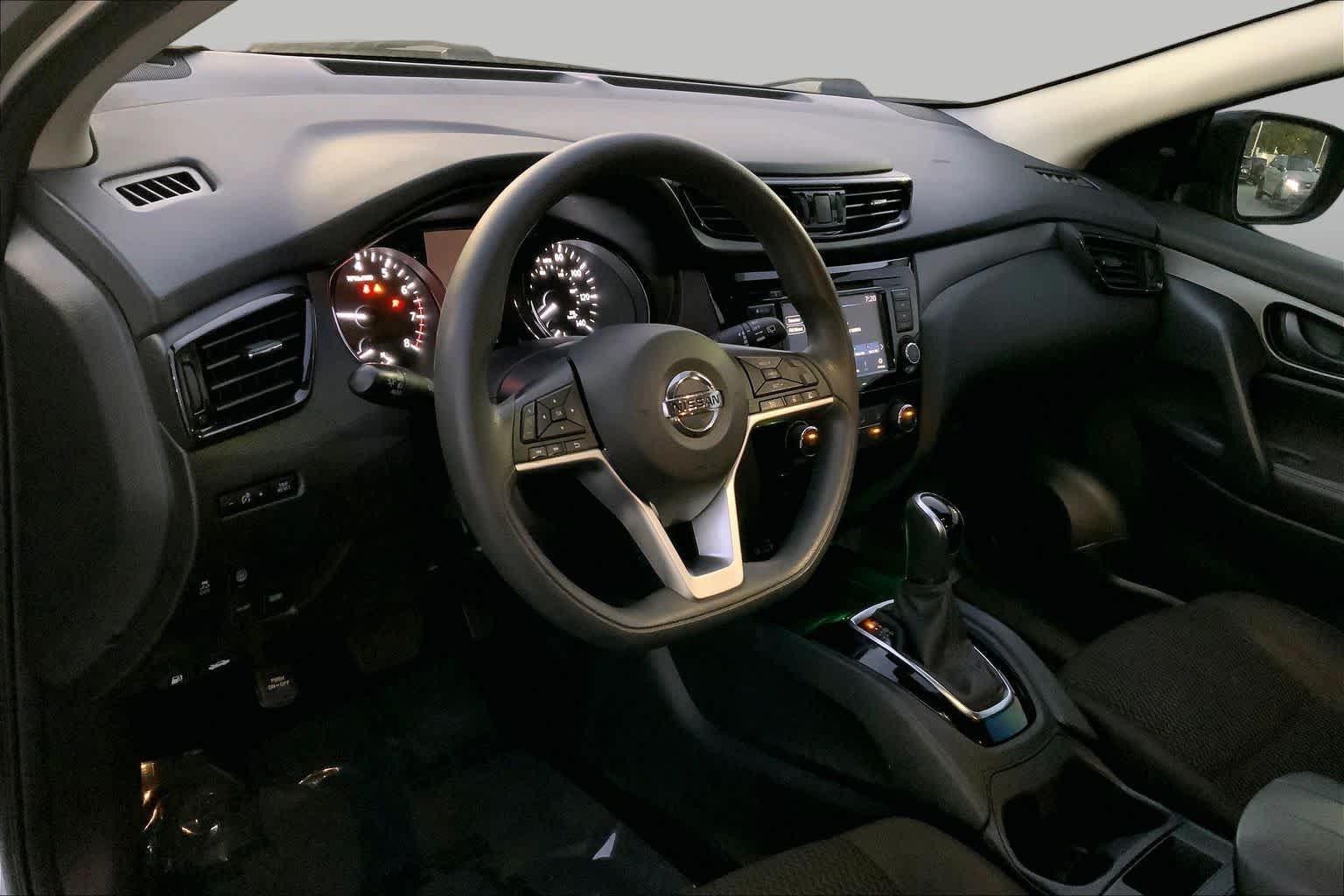 Used 2022 Gun Metallic Nissan S image 15