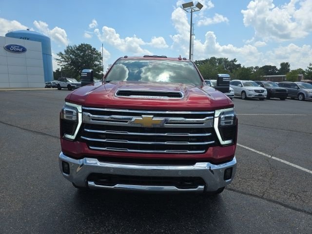 Used 2025 Red Chevrolet LTZ image 8