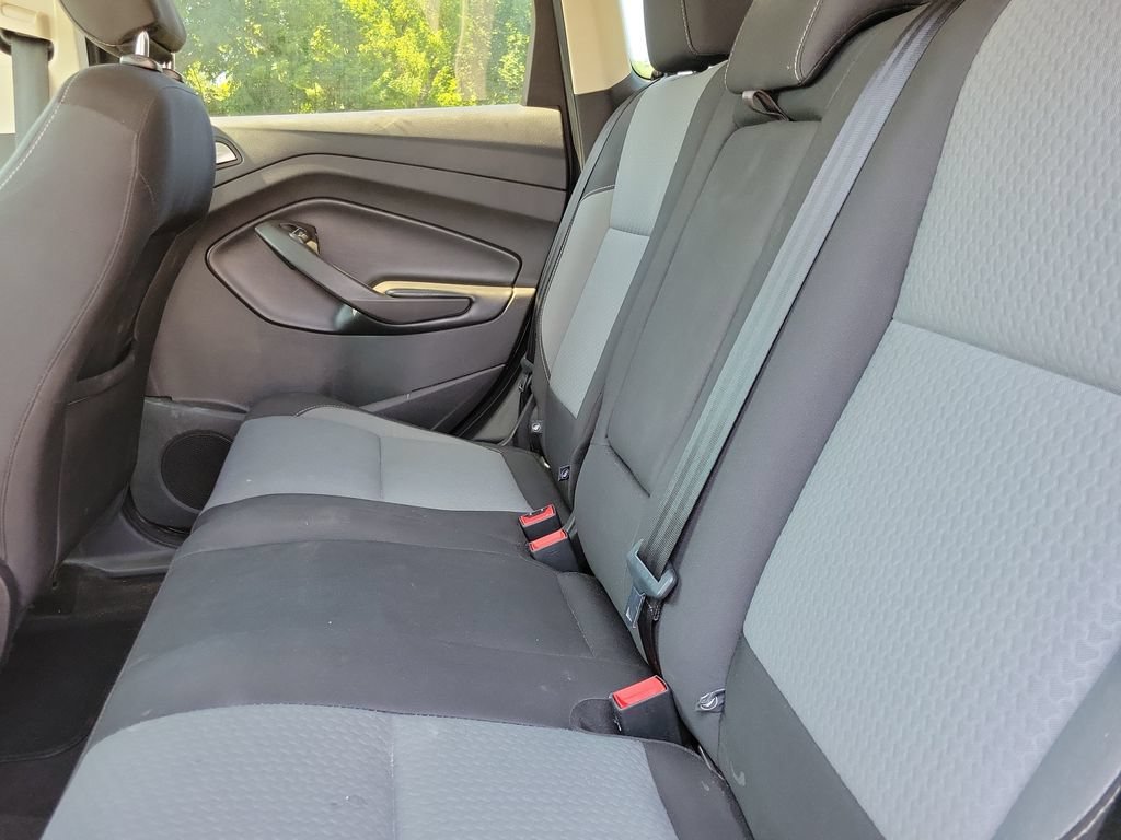 Used 2019 Black Ford SE image 10
