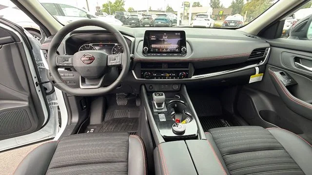 New 2026 Everest White Pearl TriCoat Nissan Rock Creek® image 19