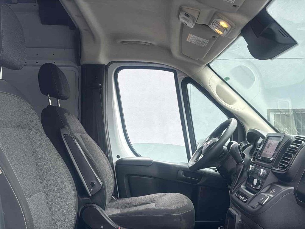 Used 2025 White Ram High Roof image 15