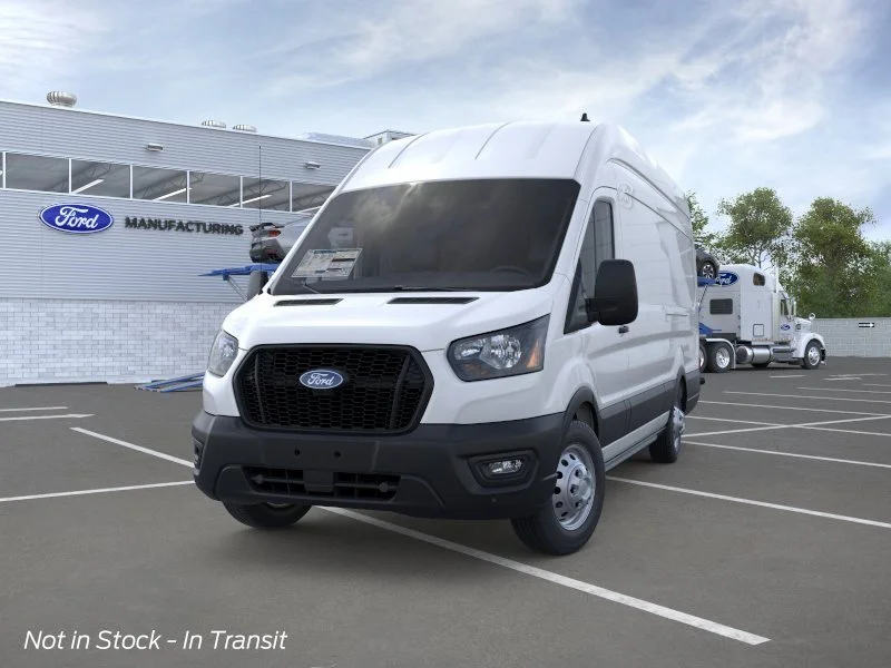 New 2026 Oxford White Ford Base image 2