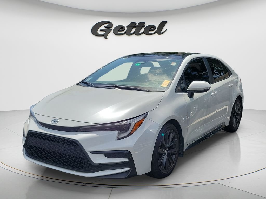 2025 Toyota Corolla XSE CVT's photo
