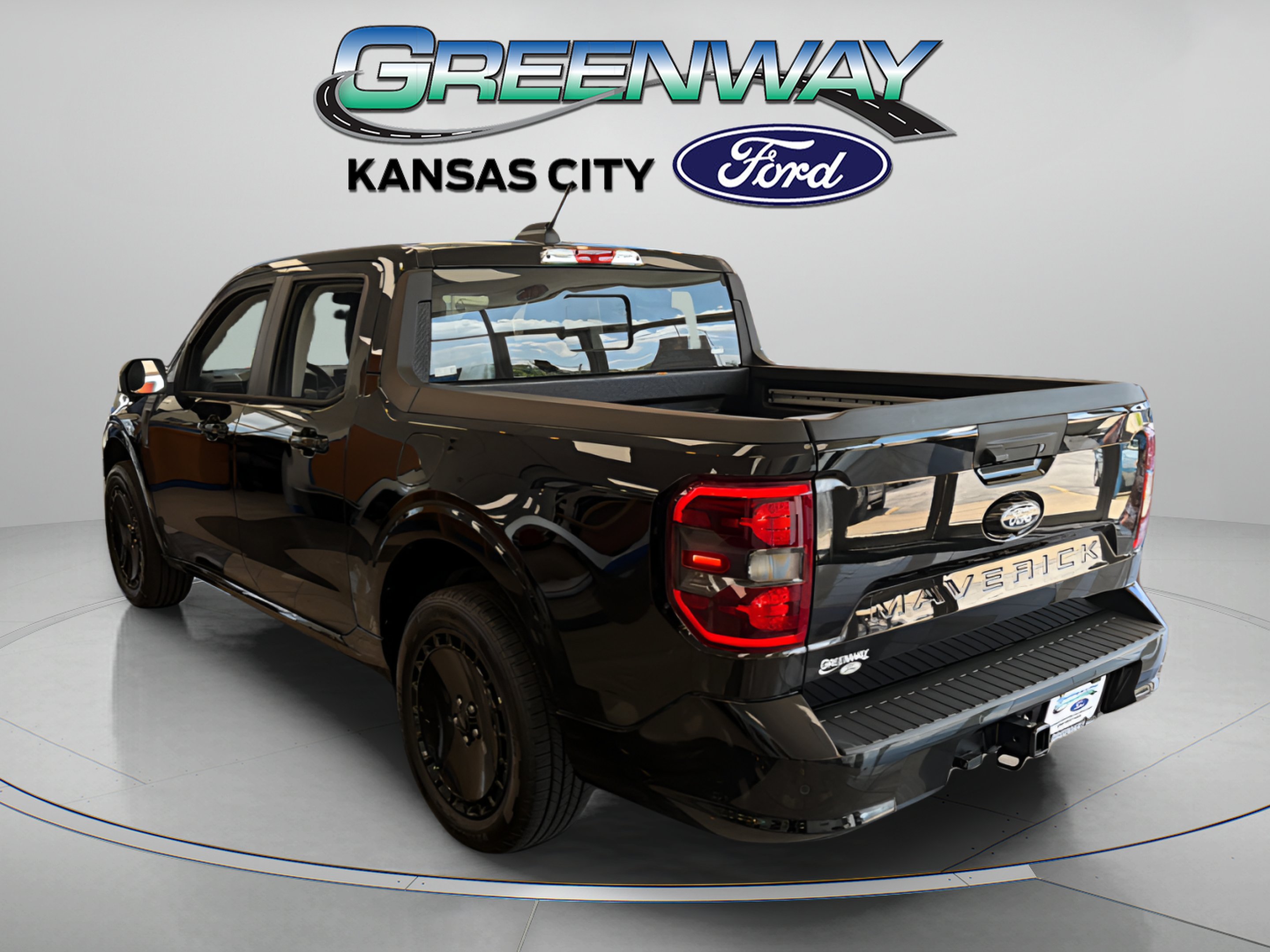 New 2026 Shadow Black Ford Maverick Lobo™ image 6