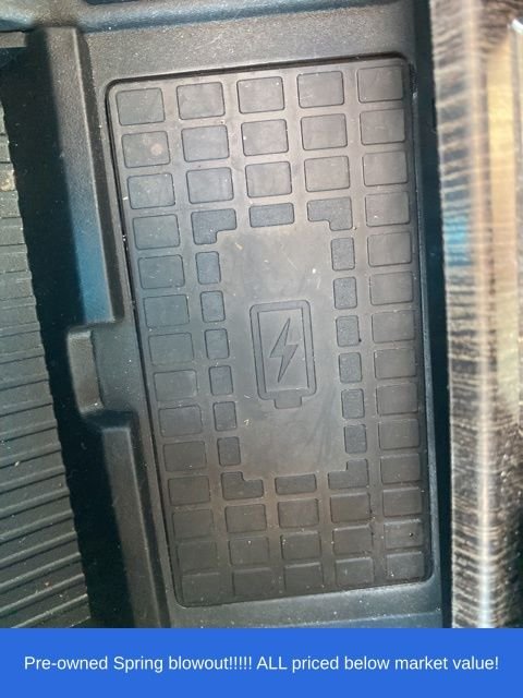 Used 2021 Black Ford Lariat image 23
