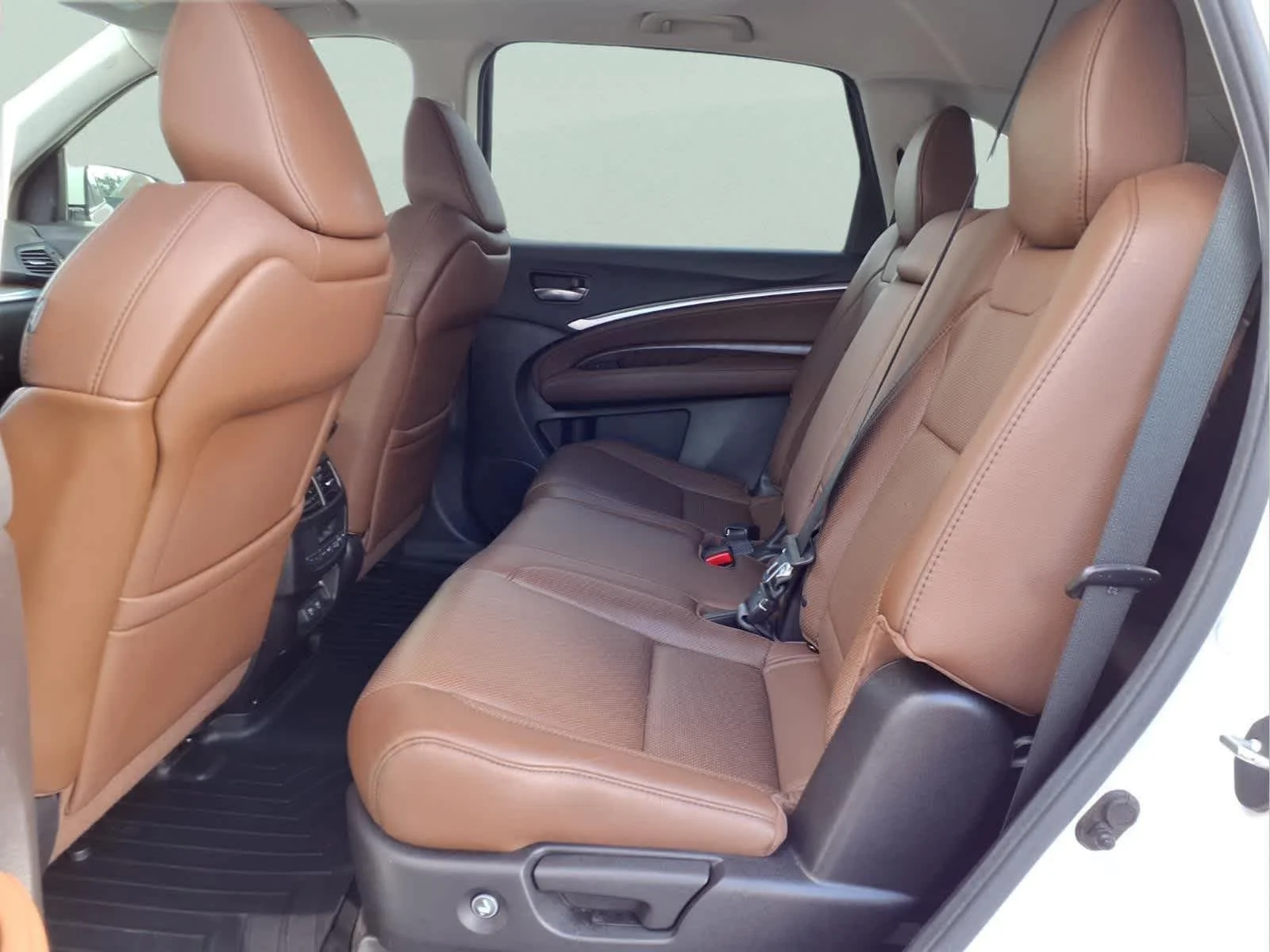 Used 2020 Platinum White Pearl Acura w/Technology Pkg image 10