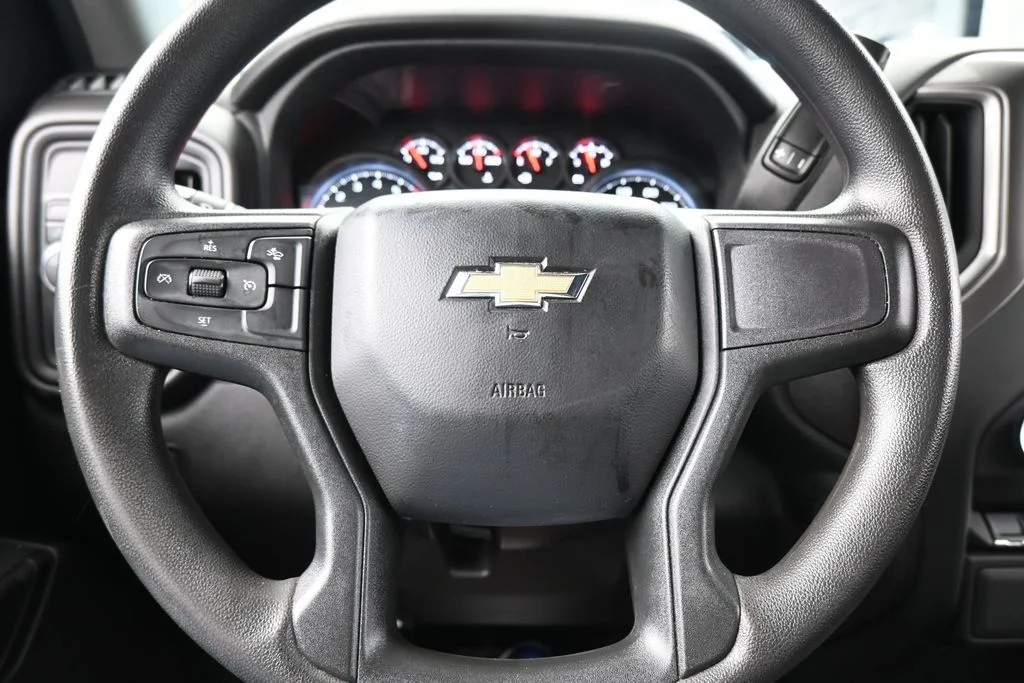 Used 2024 Black Chevrolet Custom image 23