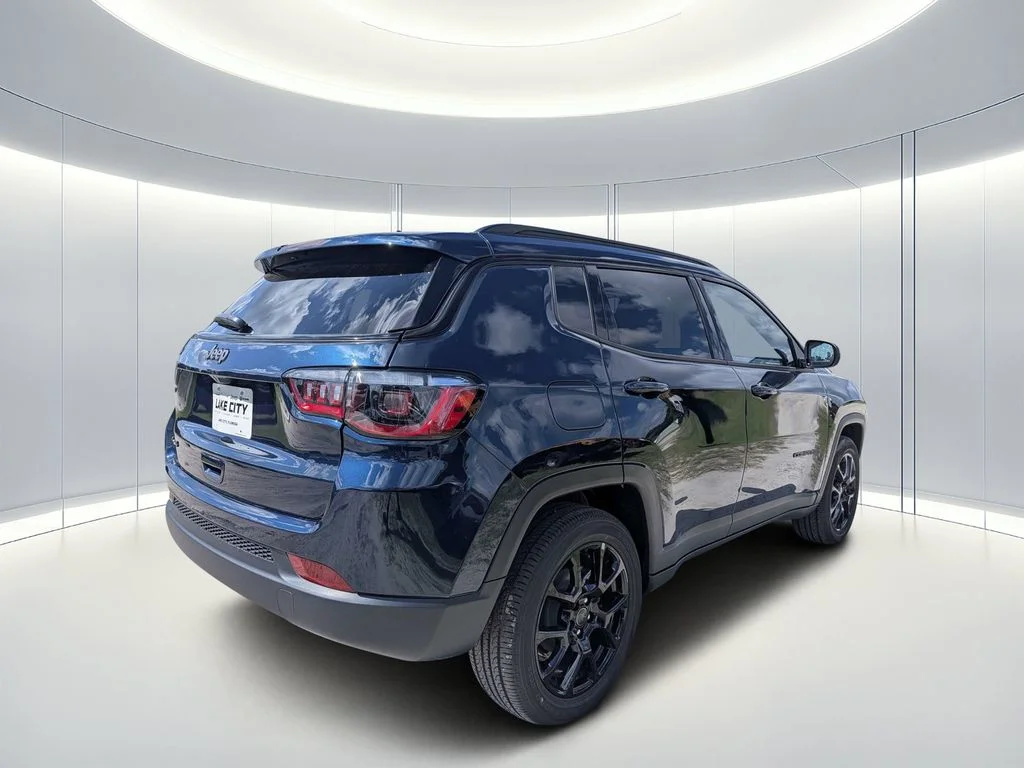 New 2026 Fathom Blue Pearl Coat Jeep Latitude image 3