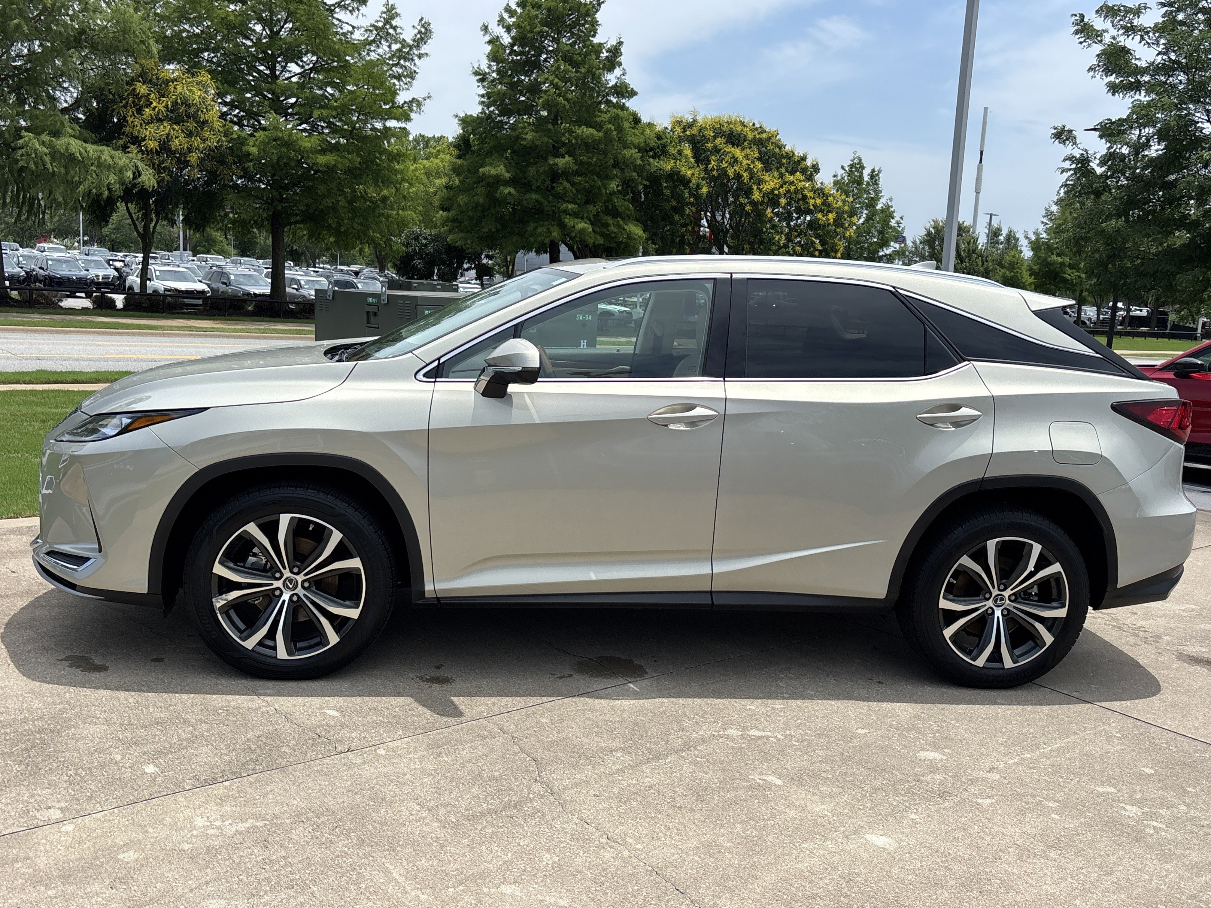 Used 2020 Moonbeam Beige Metallic Lexus 350 AWD image 10
