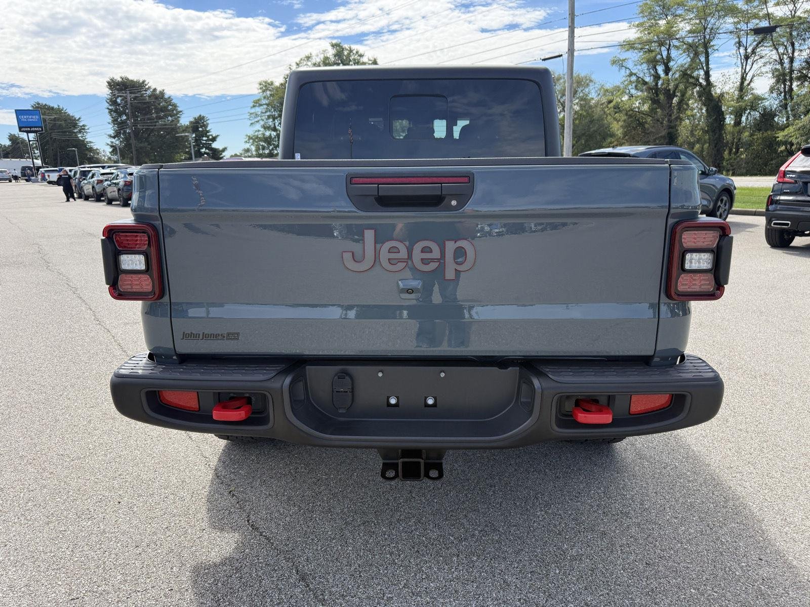 Used 2025 Anvil Clearcoat Jeep Rubicon image 18