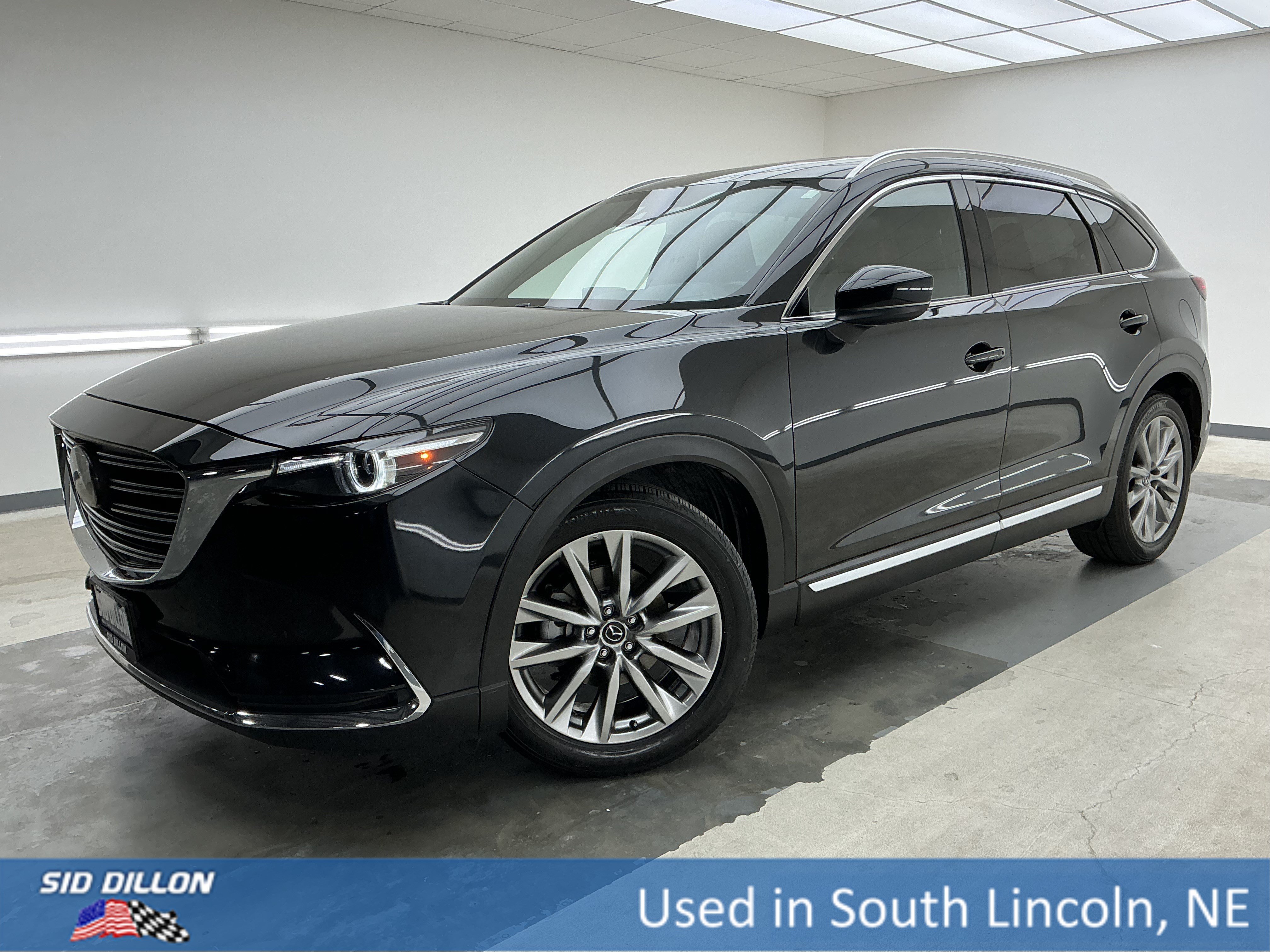 2016 Mazda CX-9 Signature AWD's photo