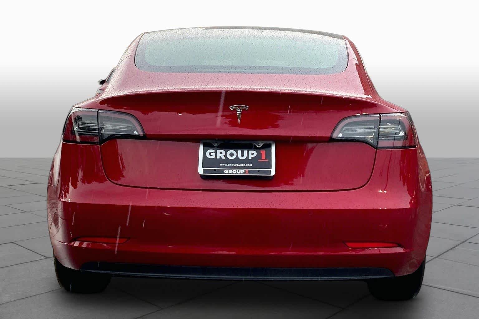 Used 2020 Red Multi-Coat Tesla Standard Range image 4