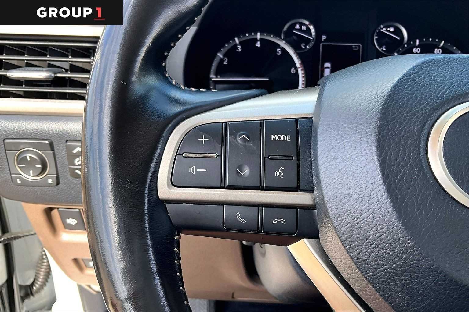 Used 2020 Starfire Pearl Lexus Premium image 21