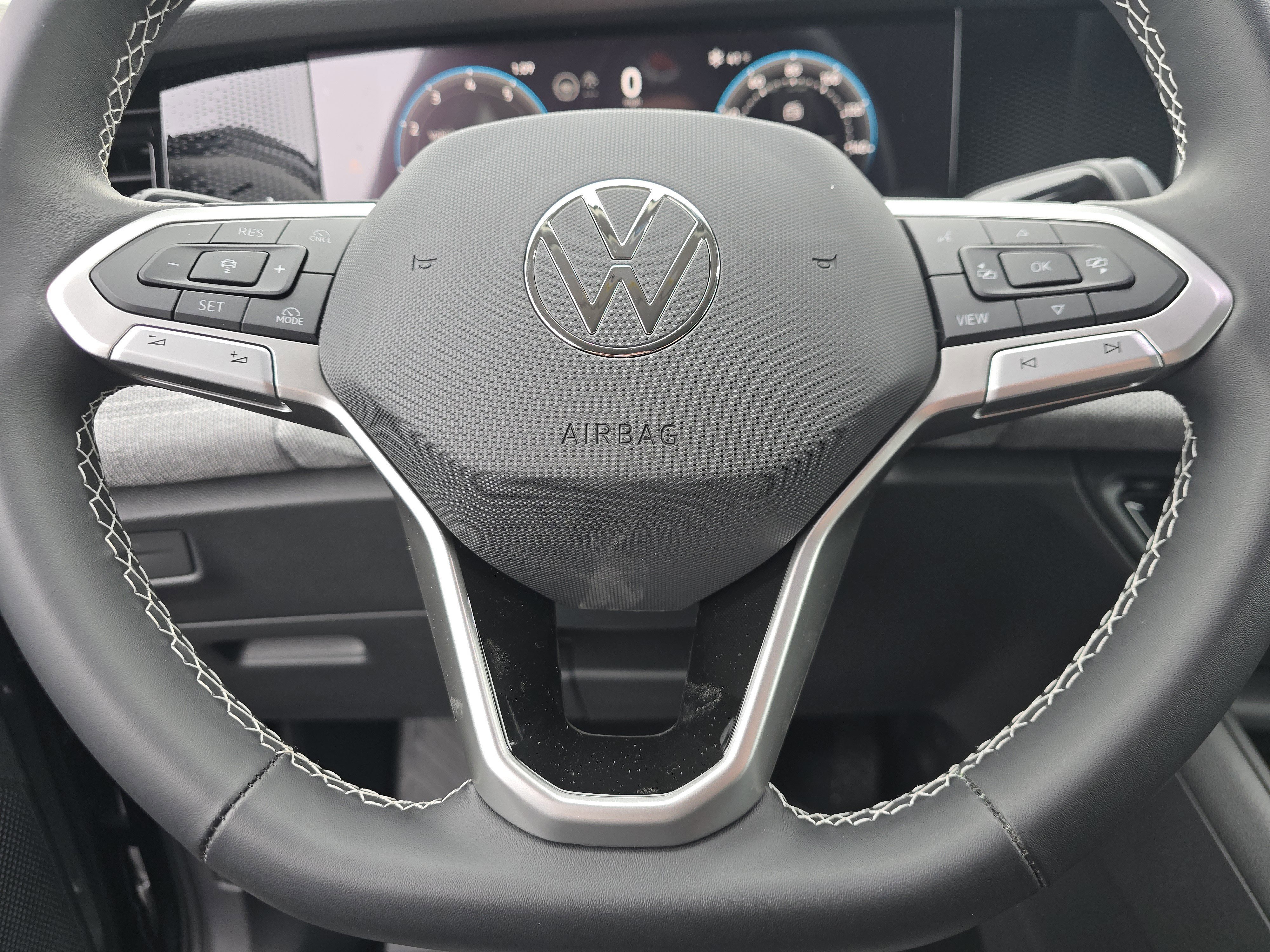 New 2026 Platinum Gray Metallic Volkswagen S image 20