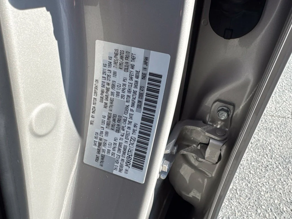 Used 2024 Silver Mazda 3.3 Turbo Preferred image 28
