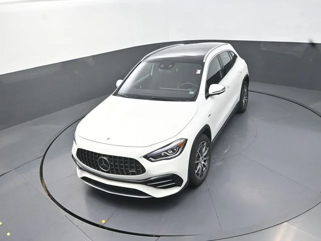 Used 2021  Mercedes-Benz GLA 45 AMG® image 25