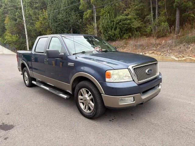 Used 2005  Ford Lariat image 1