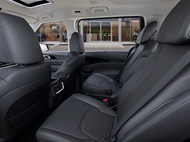 New 2027 Snow White Pearl Kia SX Prestige image 18