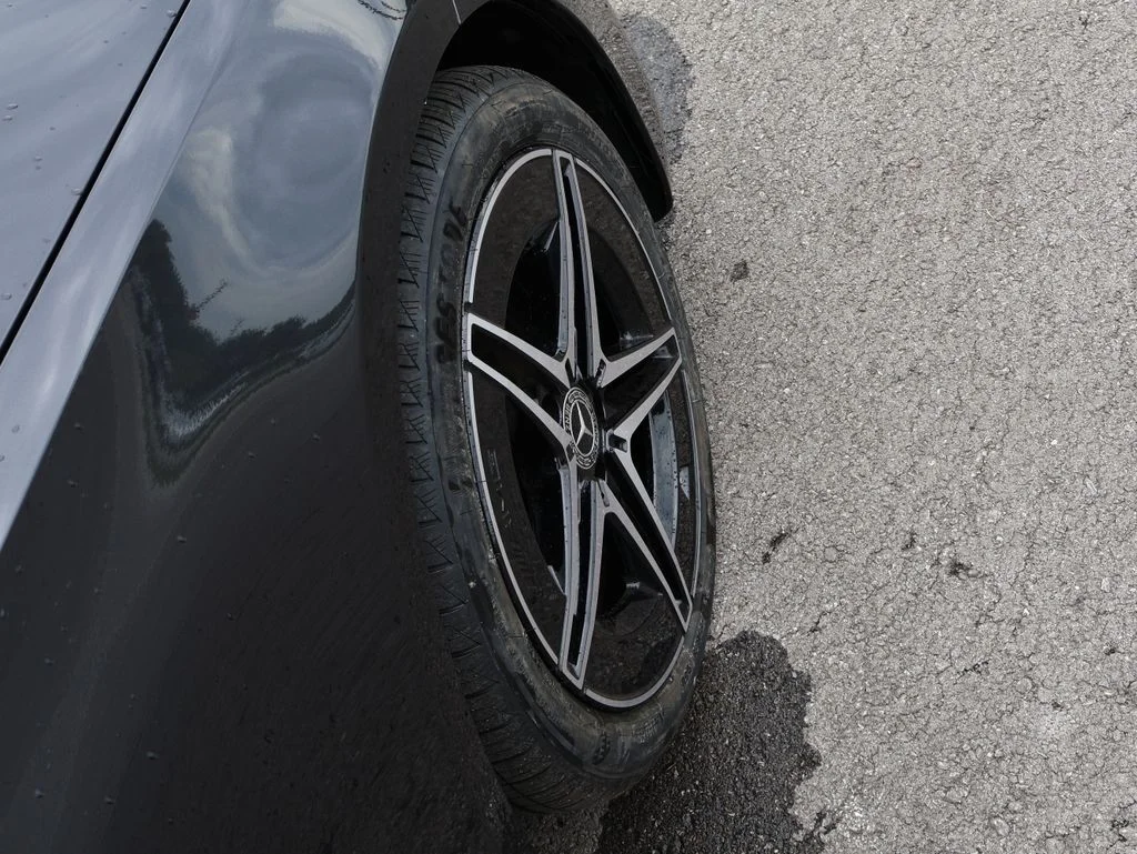 Used 2024 Graphite Gray Mercedes-Benz C 300 image 40