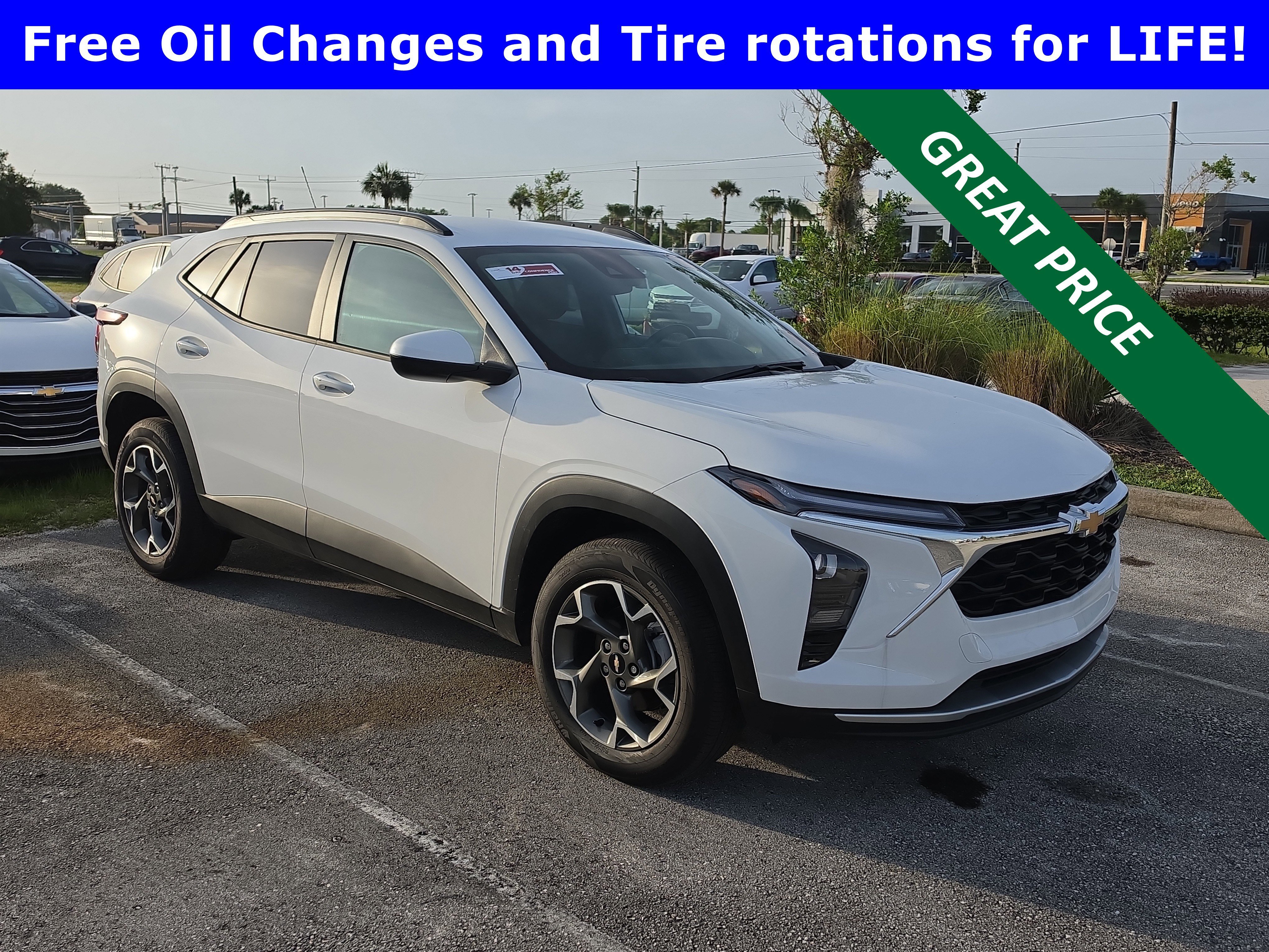 2025 Chevrolet Trax LT's photo